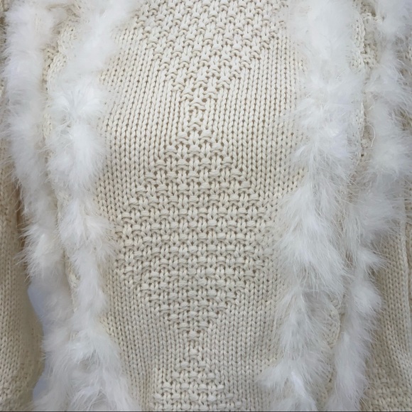 Loop Di Loop Boho Cream Thick Knit Feathered Sweater - Picture 9 of 12